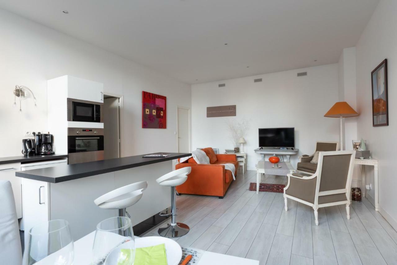 Les Gites De Claire Honfleur Exterior photo