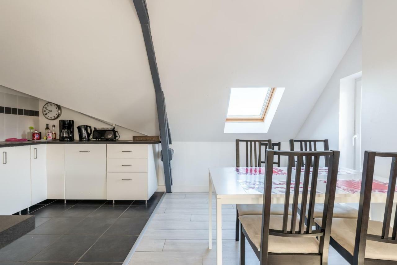 Les Gites De Claire Honfleur Exterior photo