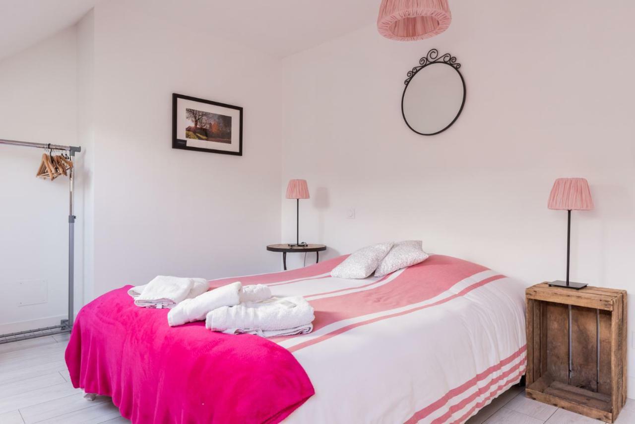 Les Gites De Claire Honfleur Exterior photo